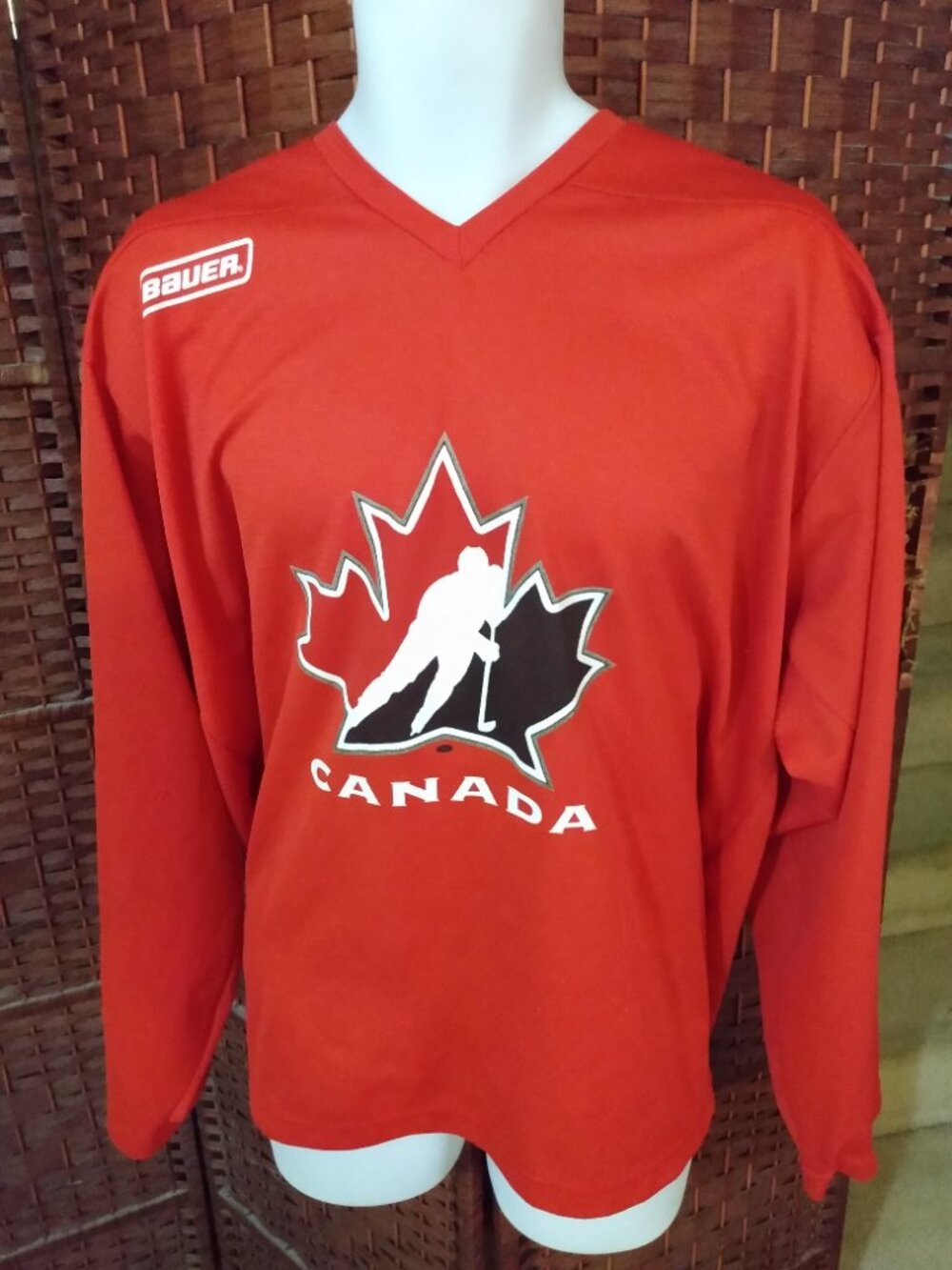 Bauer Team Canada Hockey jersey Warm Up Practice Size large